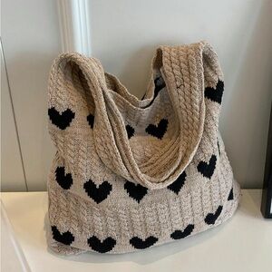 Adorable fashion heart pattern crochet shoulder/tote bag. Trendy